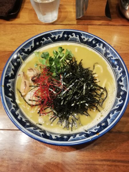 「牡蠣　ラーメン900円」@麺や佐市の写真