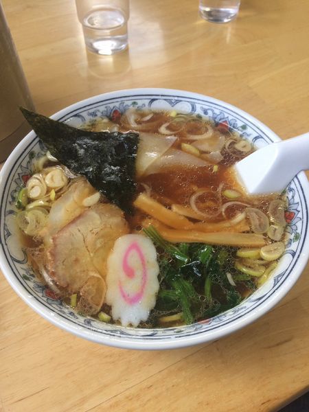 「ワンタン麺」@麺屋 左吉の写真