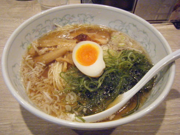 「新橋らあめん」@ラーメン北斗 新橋支店の写真