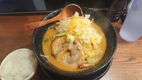 「赤味噌辛タンメン 950円」@麺屋まるはなの写真