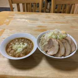 つけ麺G 麺増し(600g) 豚増し アブラ、ニンニク