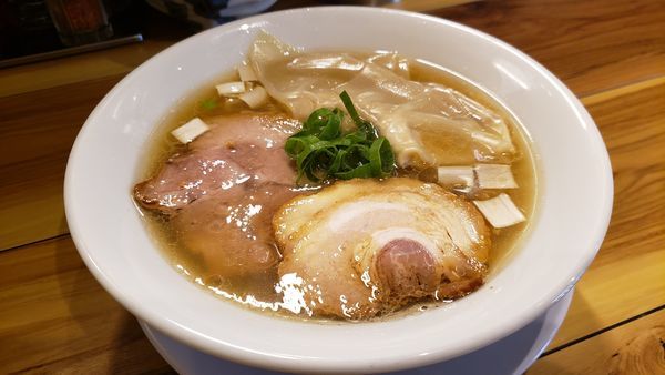 「ワンタン中華そば900円☆」@土浦麺処 龍乃舞の写真