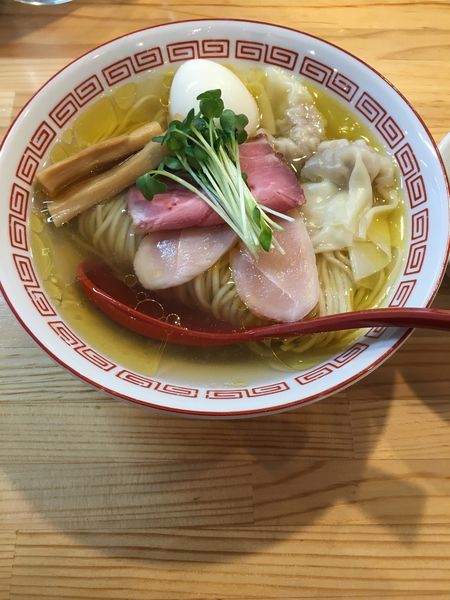 「【松】特級中華そば【白醤油】」@自家製麺 くろ松の写真