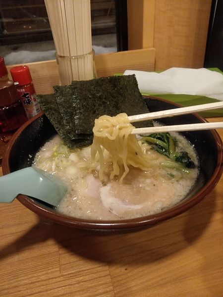 「豚油ラーメン(しょう油)　756円」@ラーメン翔の写真