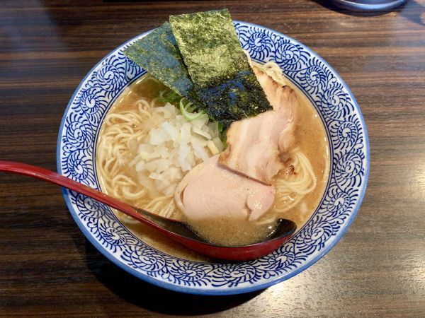 「濃厚煮干し中華そば 大盛」@極上煮干し鶏そば やまだ邸の写真