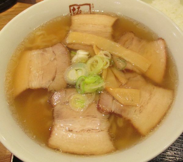 「喜多方ラーメン　390円※春の坂内まつり　通常650円」@喜多方ラーメン坂内 新宿パークタワー店の写真