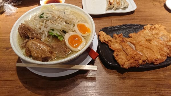 「野菜大盛旨塩タンメン780円+他」@らーめんすずらんの写真