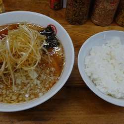 ネギチャーシュー：バラ（900円）＋ライス並（220円）