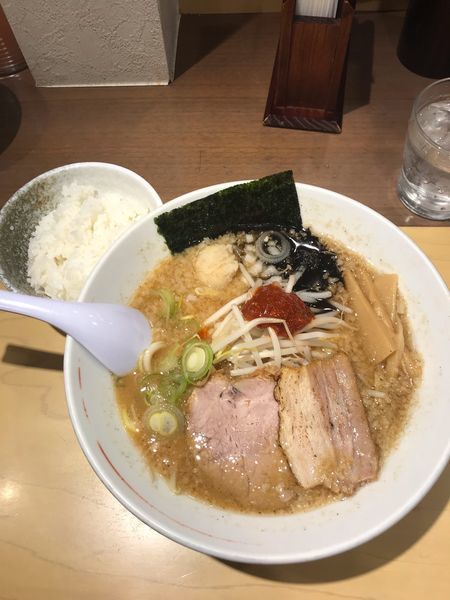 「濃 850円 + ライス無料」@野方ホープ 中野店の写真