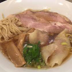 チャーシューワンタンメン（1000円）