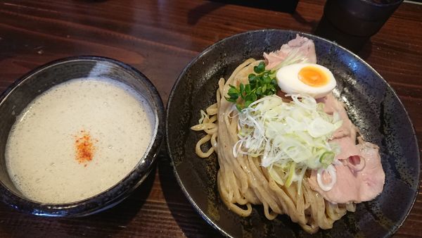 「金土日限定濃厚つけ麺大盛 1100円」@かしやの写真