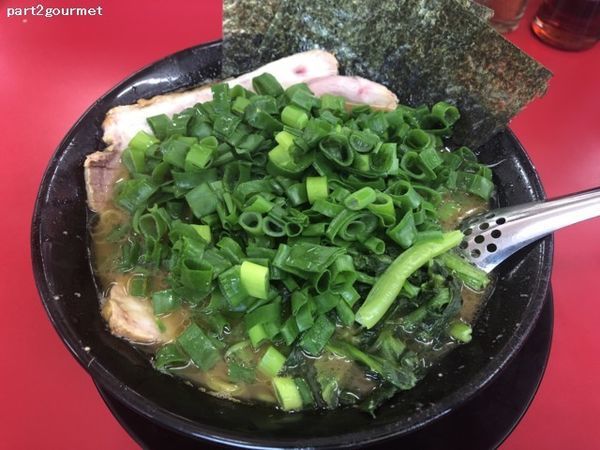 「チャーシューメン(3枚)+ネギ増し (1,050円)」@家系ラーメン 王道 いしいの写真