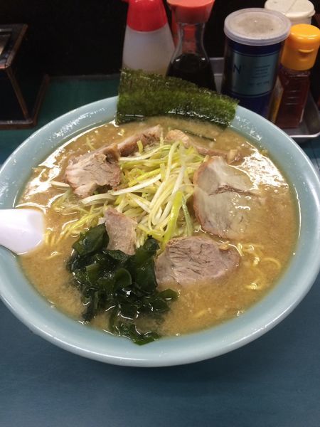 「ネギチャーシュー麺 しお 1000円」@ラーメンショップ みつわ台店の写真