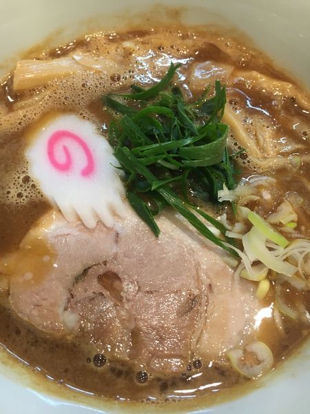 「鶏そばしょうゆパンチ¥900」@中華そば 桐麺 総本店の写真