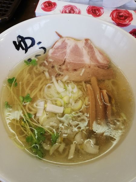 「淡麗煮干ラーメンゆず塩」@ラーメン専門店ゆうひ屋の写真