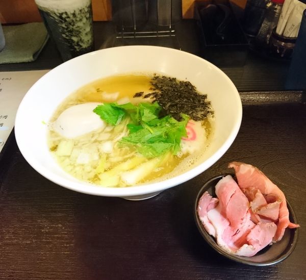 「限定 煮干しそば塩味 味玉」@麺匠えにしの写真