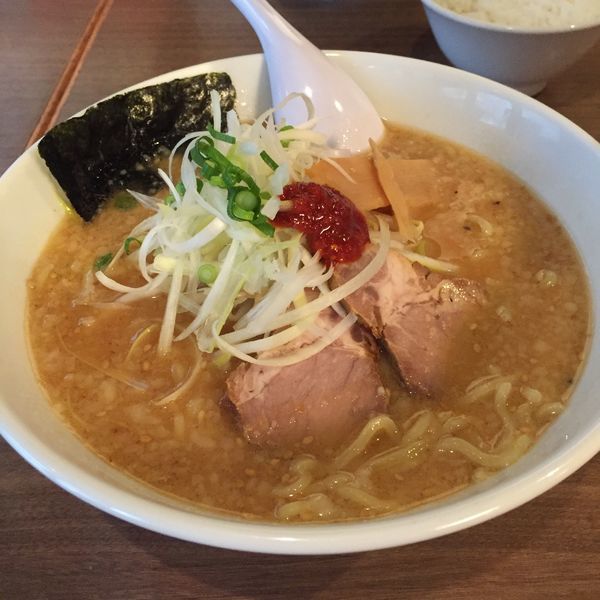 「みそとんこつ 大盛無料」@野方ホープ 中目黒店の写真