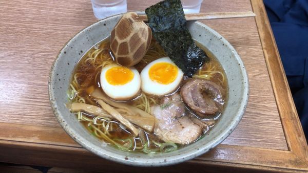 「中華そば 大盛+煮玉子」@中華そば匠の写真