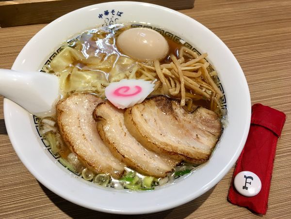 「特製中華そば 白」@中華そば 六感堂の写真