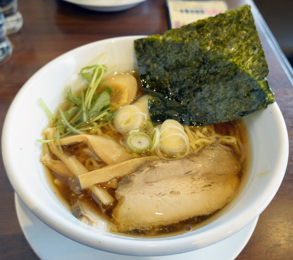 「味玉あご煮干醤油」@自家製麺 いつき亭の写真