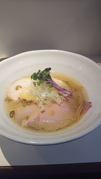 「塩鶏そぱ 味玉+炙りチャーシュー丼」@鶏そば朱雀の写真