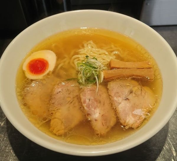「塩チャーシューメン」@自家製麺 らあめん吟の写真