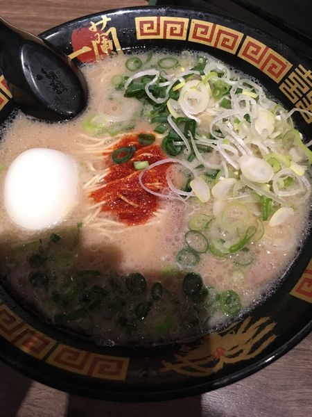 「ラーメン 半熟たまご 追加ねぎ」@一蘭 相模原店の写真