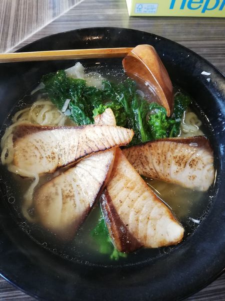 「ぶりと菜の花の塩らー麺(限定)」@厚木本丸亭の写真