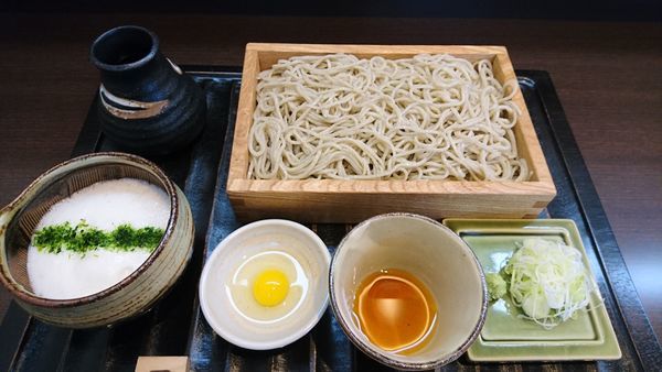 「つけとろ1050円」@蕎麦屋 此花の写真