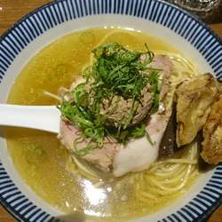 白レバーペースト付き 塩らーめん