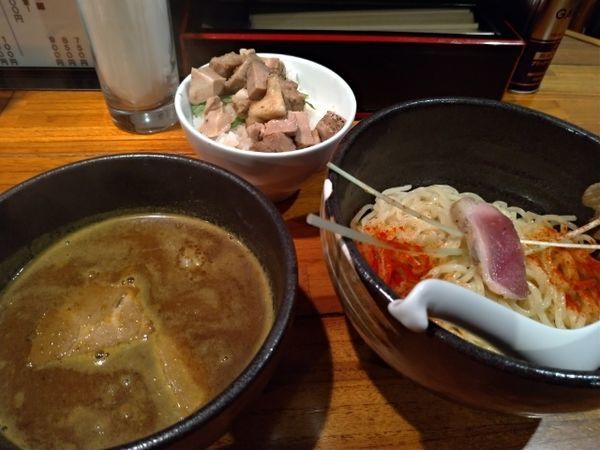 「カレーつけ麺（850円）+チャーシューごはん（200円）」@魔乃巣の写真