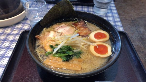 「こくまろ味玉ラーメン」@中島亭の写真