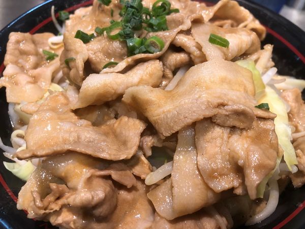 「みそらーめん＋バラ肉増し」@麺創研 紅 府中の写真