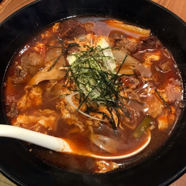 「カルビラーメン　800円　小ライス」@焼肉とうげん 大泉店の写真