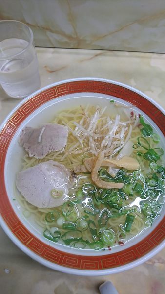 「ラーメン(600円)」@新生軒の写真