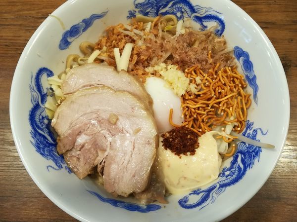 「豚マシまぜそば 並(玉子あり)」@ジャンクガレッジ 森下店の写真