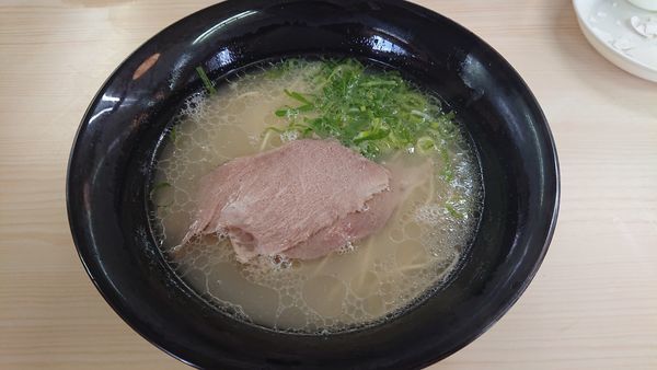 「ラーメン290」@はかたや 春日店の写真