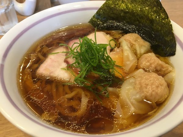 「ワンタン麺 ￥900」@手打中華そば 大賀110の写真