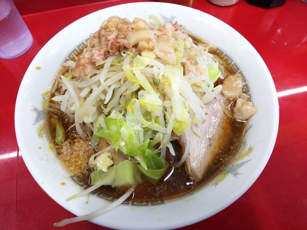 「小ラーメン麺少なめ　ニンニクアブラ　700円」@ラーメン二郎 越谷店の写真