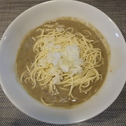 かけそば(特濃・醤油)：900円