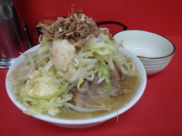 「小ラーメン豚増し」@ラーメン二郎 茨城守谷店の写真