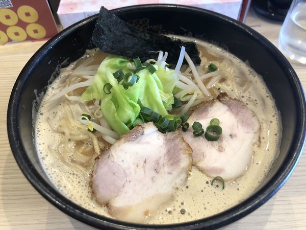 「大盛りラーメン」@麺屋 六文銭の写真