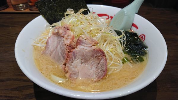 「ねぎラーメン」@さつまっこ MEGAドンキホーテ大森山王店の写真