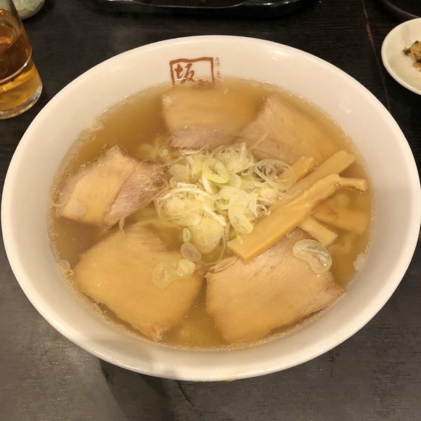 「喜多方ラーメン￥３９０＋ライス」@喜多方ラーメン坂内 大手町フィナンシャルシティ店の写真