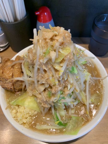 「ラーメン(中350g)¥850- 全マシ(ニンニクちょいマシ)」@トランキーロ！の写真