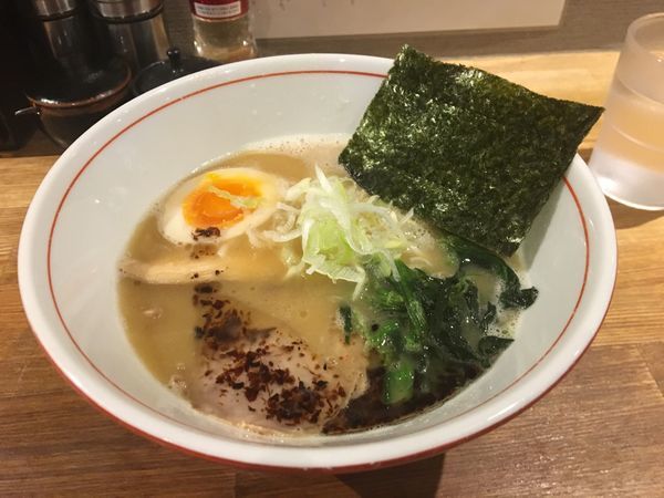 「濃厚魚介鶏白湯ラーメン」@饗膳麺 昌㐂の写真