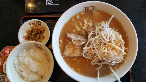 「味噌味のねぎラーメン」@喜多方ラーメン 坂内 蘇我店の写真