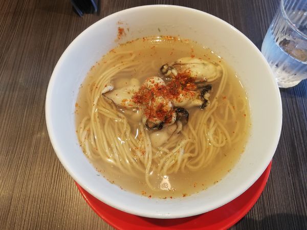 「牡蠣七味鯛そば（気まぐれ限定）」@柳麺 呉田-goden-の写真
