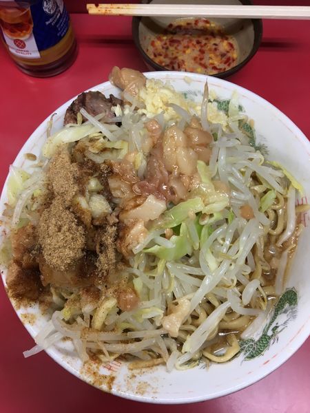 「大汁なし  玉子  全部 ニンニク多め」@ラーメン二郎 環七一之江店の写真