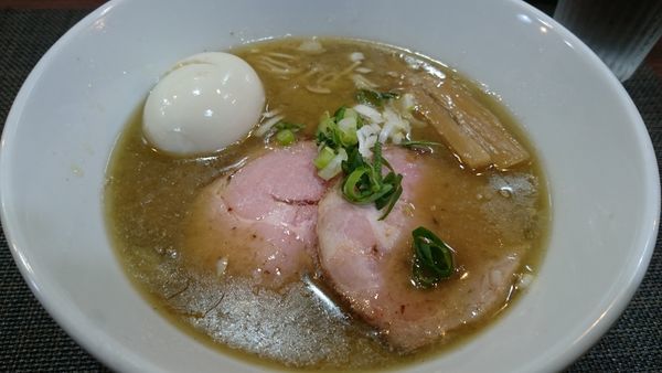 「特製壱富士ラーメン（1,000円）＋炊き込みご飯（0円）」@ONLY ONE NOODLE 壱富士の写真
